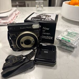 Taylor Swift FujiFilm Instax G6